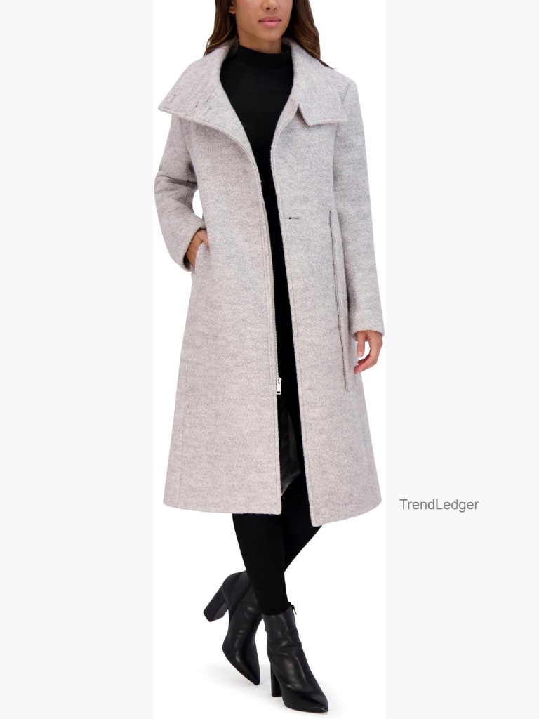 Women's Textured Wool Long Overcoat With Wing Collar